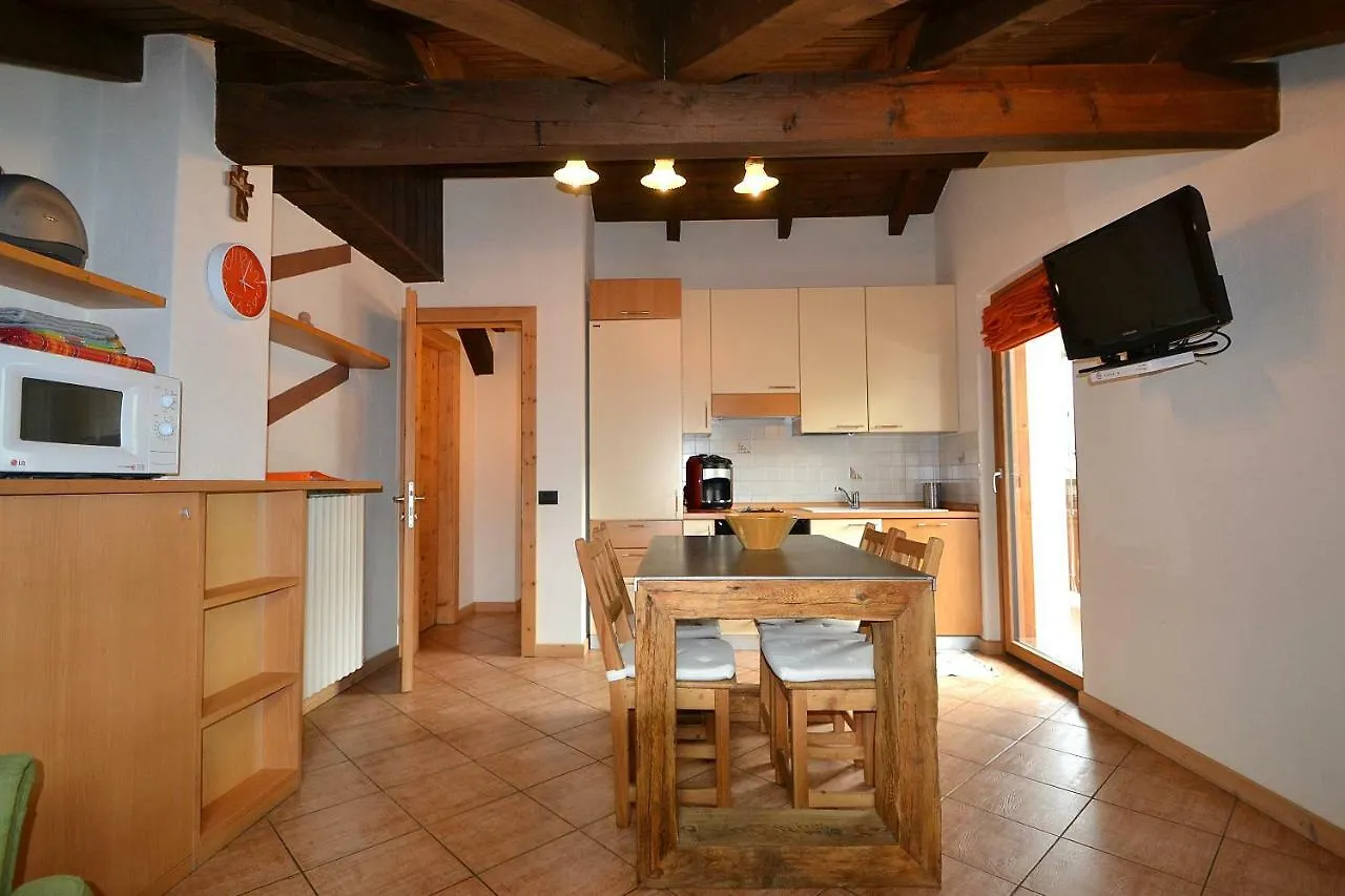 Appartamenti Calanda - Livigno Center Aparthotel