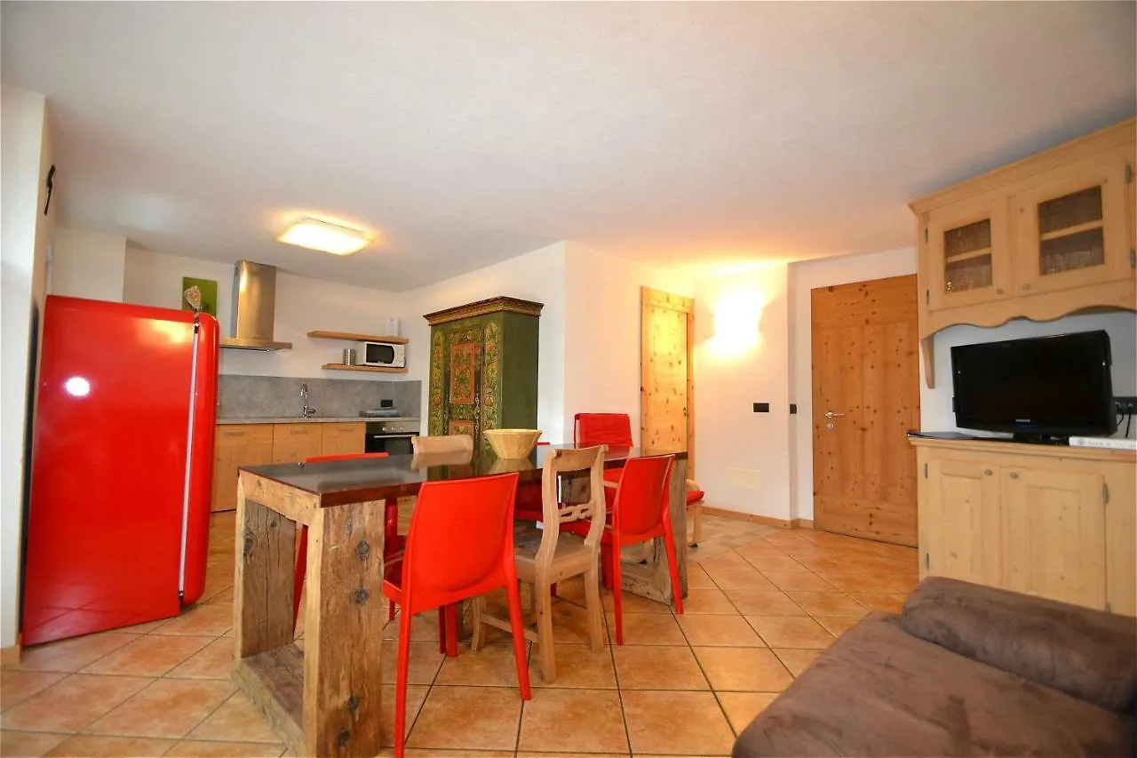 Appartamenti Calanda - Livigno Center 0*,