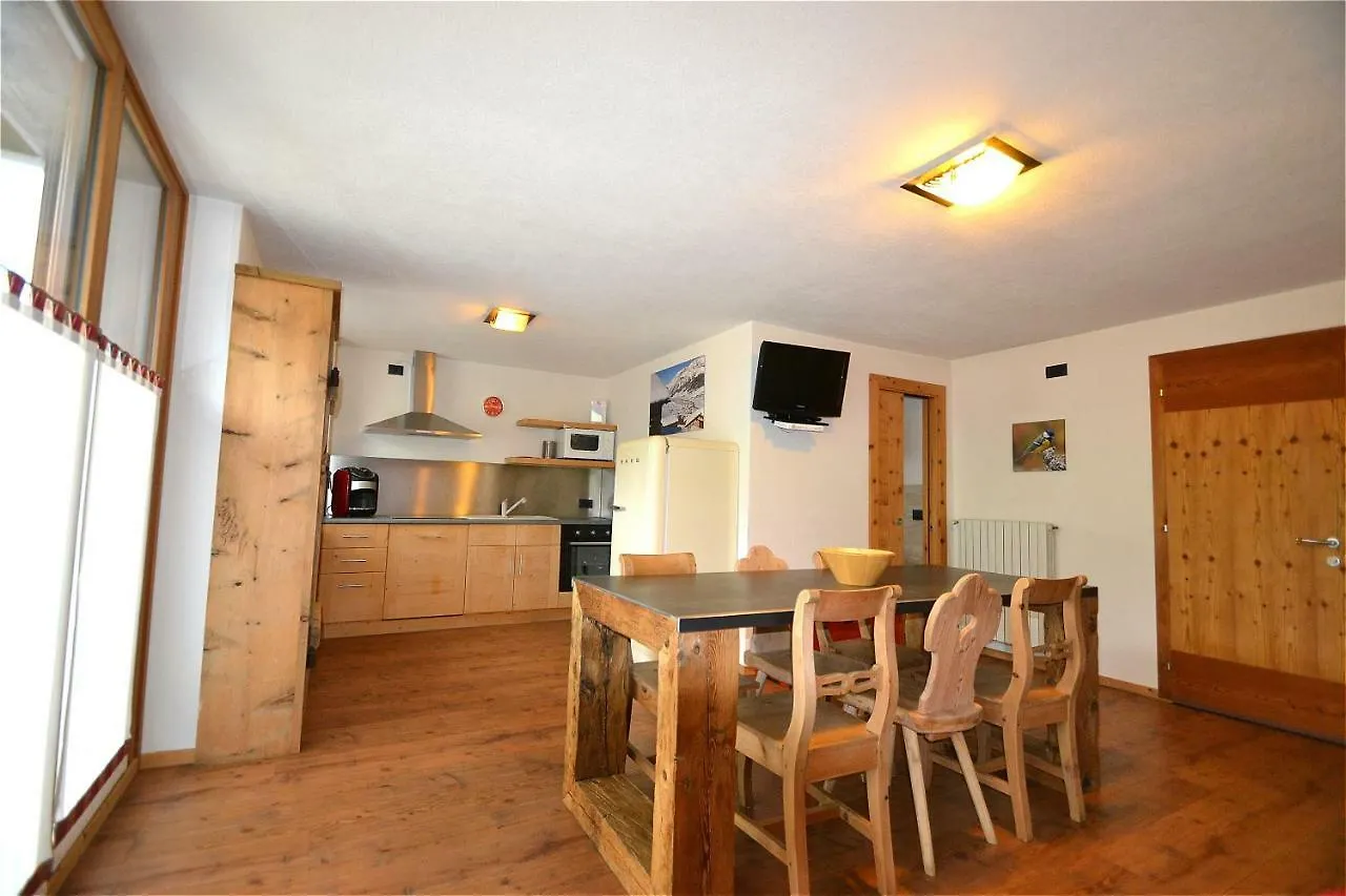 Aparthotel Appartamenti Calanda - Livigno Center