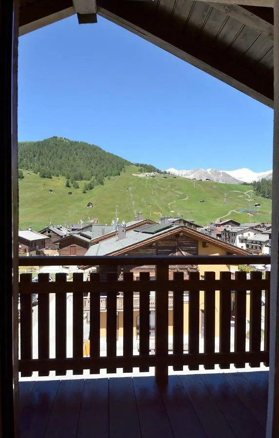 Aparthotel Appartamenti Calanda - Livigno Center