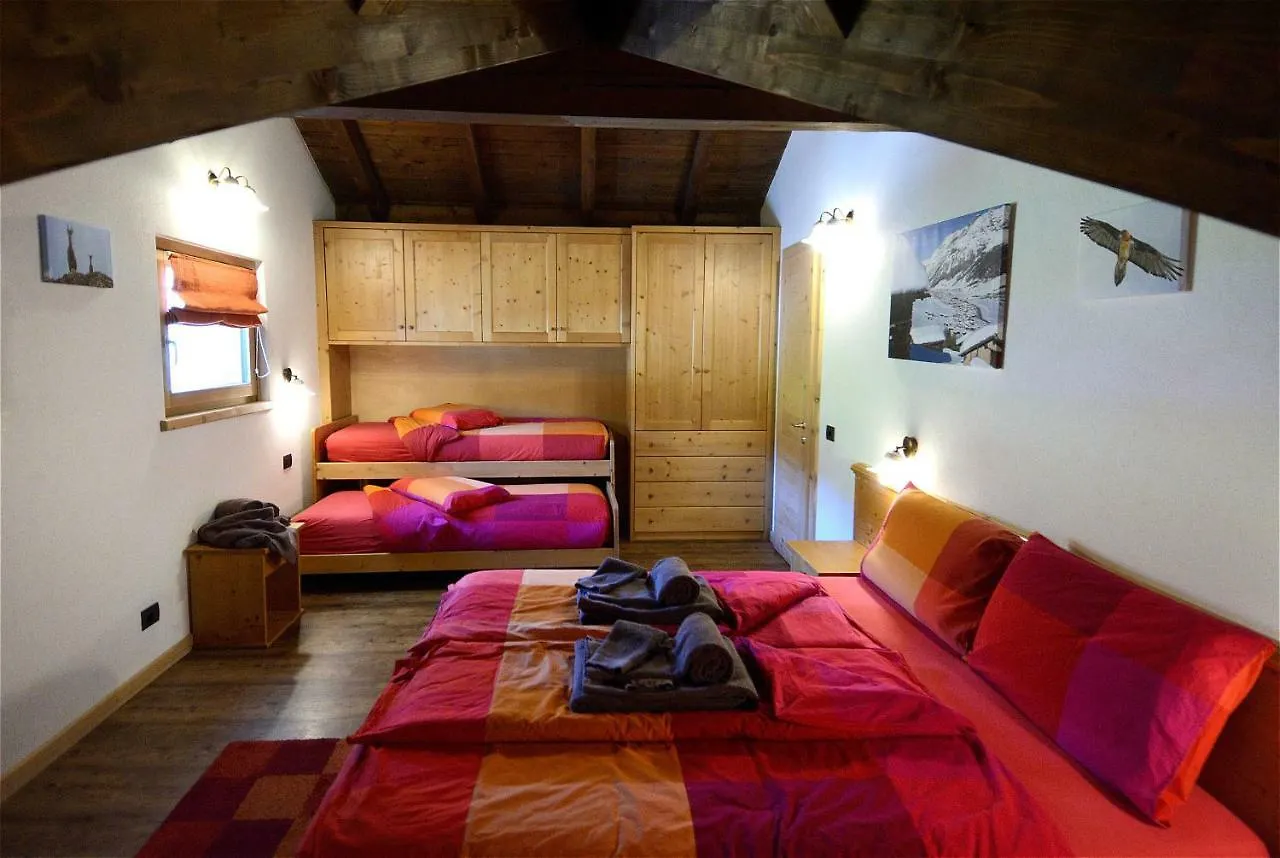 Aparthotel Appartamenti Calanda - Livigno Center Italy